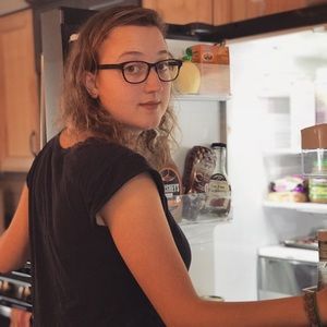 Meet your Posher, Lily